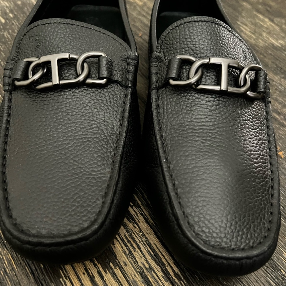 Tod’s mens loafers